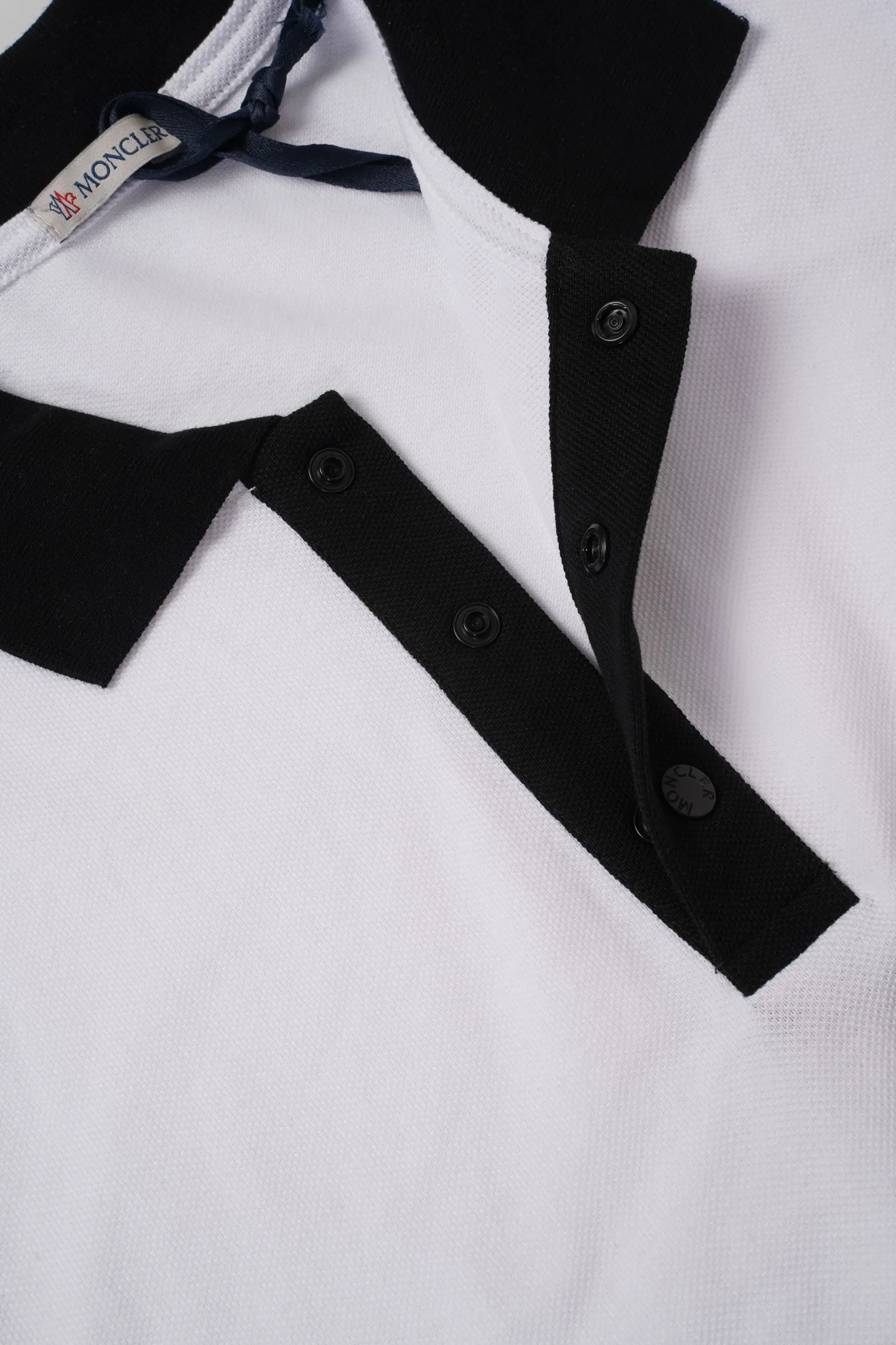 Moncler/ polo Moncler 1: Moncler 2： 3: ： 1:1 Moncler 1:1 Moncler 1:1 Moncler ： Size： S M L XL